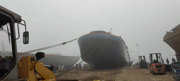 恭喜李老板船只下河，船號（四航258）